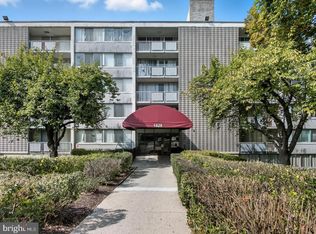 1828 Metzerott Rd APT 405, Adelphi, MD 20783