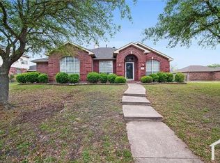 3205 Granada Dr, Mesquite, TX 75181