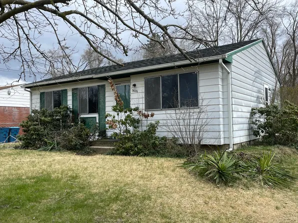 3626 Borgess Dr, Kalamazoo, MI 49048