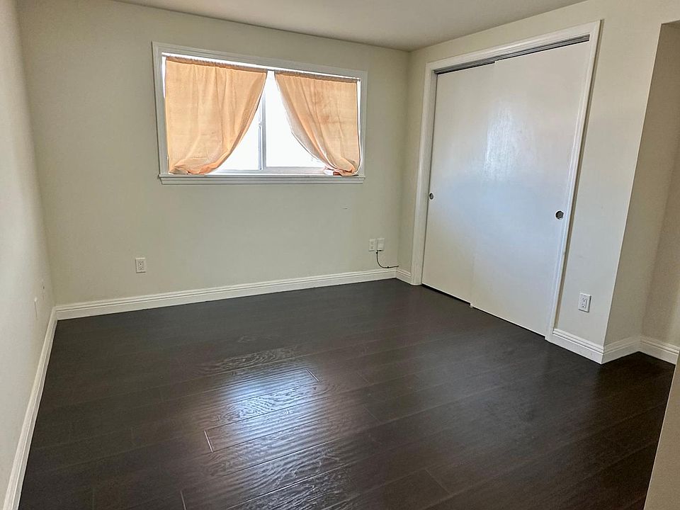 1st image of 368 Eastmoor Ave Unit 1