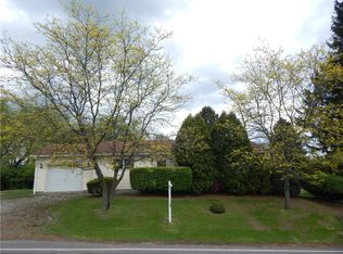 104 N Eberhart Rd, Butler, PA 16001