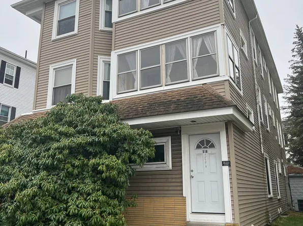 518 Grafton St #1, Worcester, MA 01604