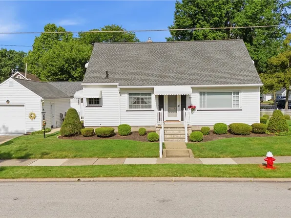 1808 Broad Blvd, Cuyahoga Falls, OH 44223
