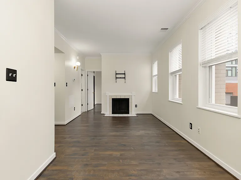 2114 N St NW #15 — Photo 14