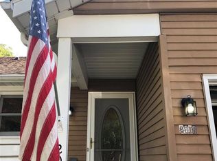 2018 Poppy Ct, Mishawaka, IN