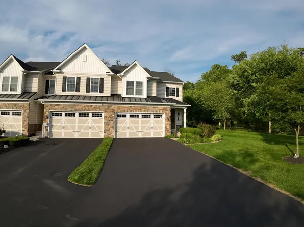 111 Brentwood Ct, Colmar, PA 18915