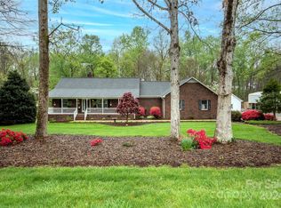 162 Shady Stream Dr, Statesville, NC 28625