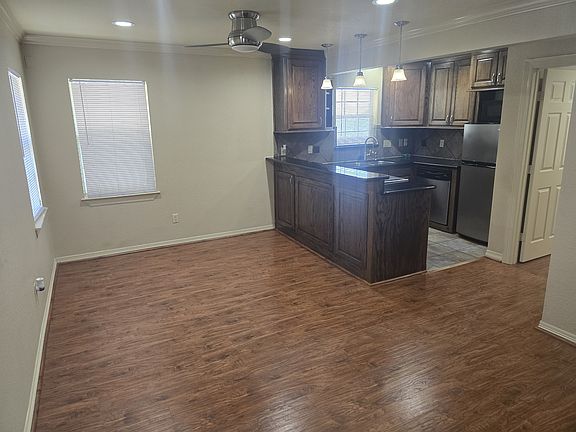 5th image of 2030 Portsmouth St
