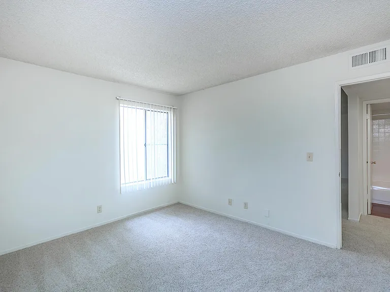 The Timbers Apartment Homes — Photo 17