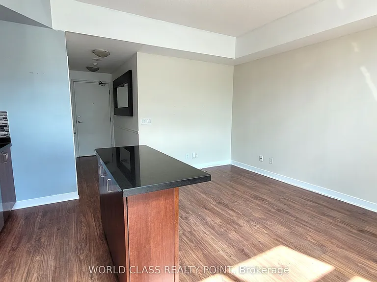155 Legion Rd N #Penthouse 2907 — Photo 11