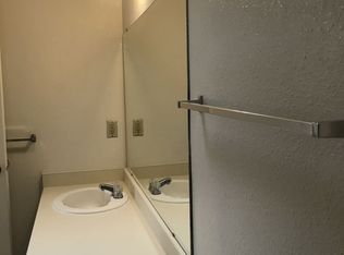 3386 W Shields Ave APT 103, Fresno, CA 93722