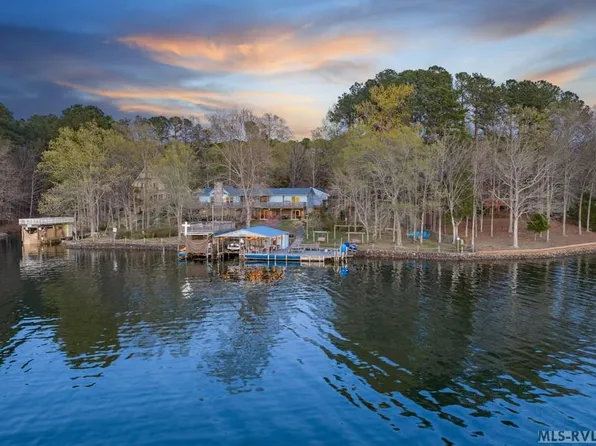 108 Dockside Ct, Littleton, NC 27850