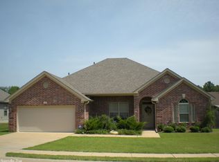 2302 Windsor Cv, Bryant, AR 72022