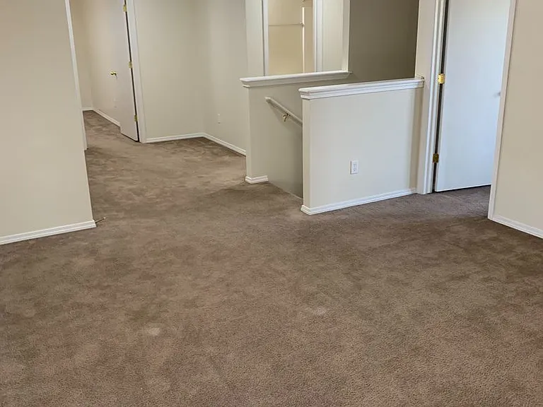 139 E Willow Creek Dr — Photo 9