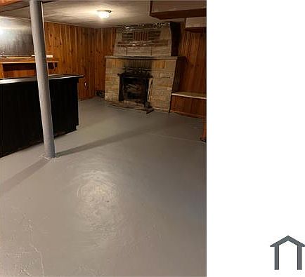 2nd image of 14715 Tabor Ave