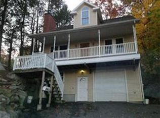 10 Ferraro St, Worcester, MA 01604