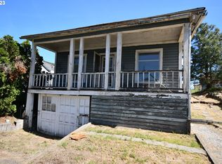 711 W 9th St, The Dalles, OR