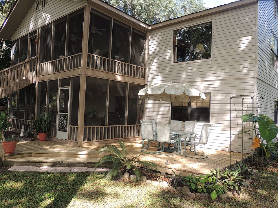 Deck and Screen Porches