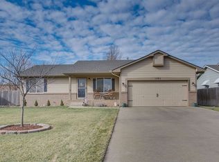 1701 N Amber Ridge St, Derby, KS 67037