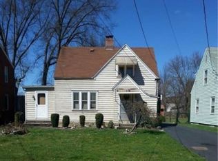 1912 Haywood St, Farrell, PA 16121