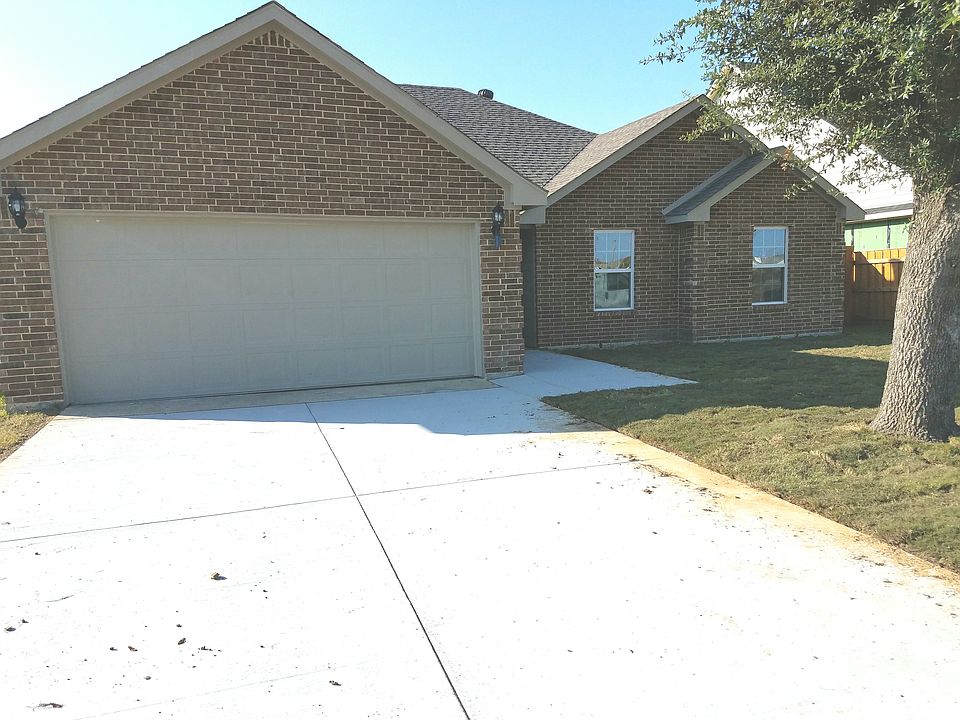 1st image of 3206 Glen Hill Dr