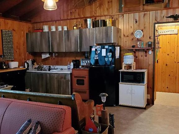 2nd image of 5315 Mole Dr