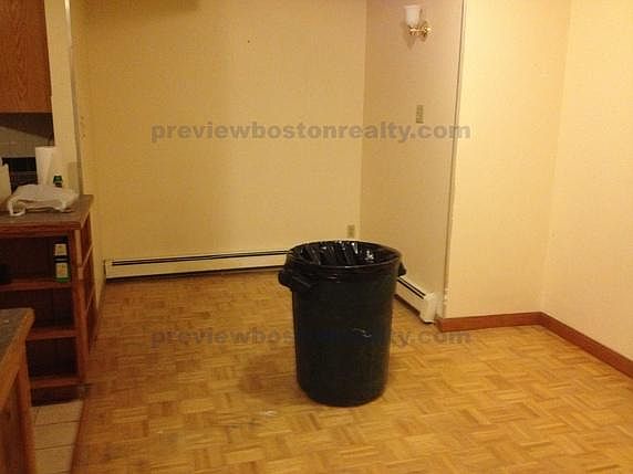 2nd image of 1906 Beacon St #42