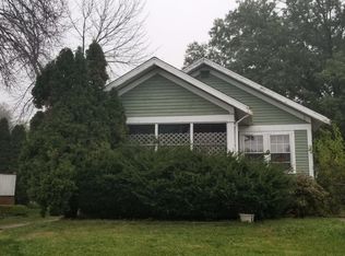21 Chestnut St, Galesburg, IL 61401