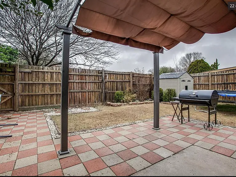 6813 Outland Dr — Photo 17