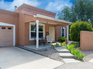 6978 Golden Mesa, Santa Fe, NM 87507