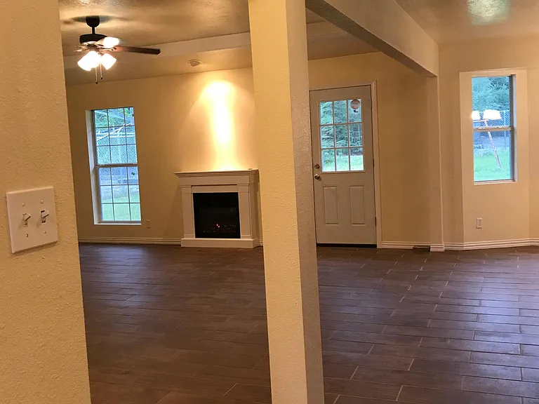 7914 Gold Star — Photo 2