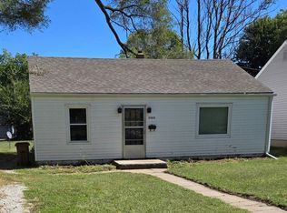 2005 Main St, Bellevue, NE 68005