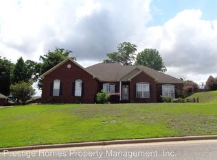 202 Sommer Brook Way, Enterprise, AL 36330