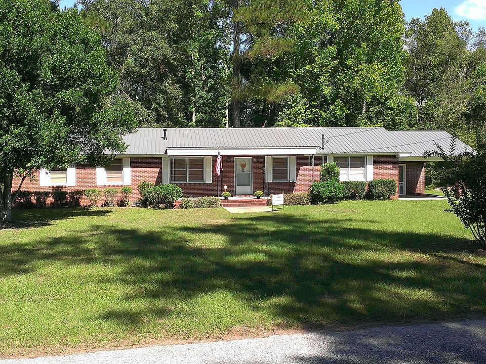 2nd image of 204 Shannon Rd