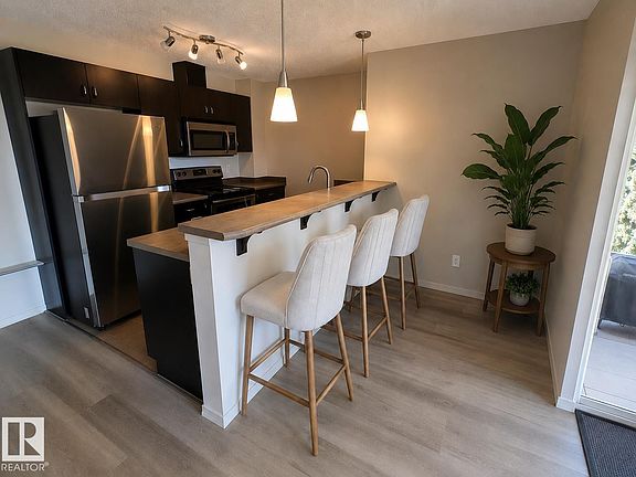 2nd image of 1180 Hyndman Rd NW #223