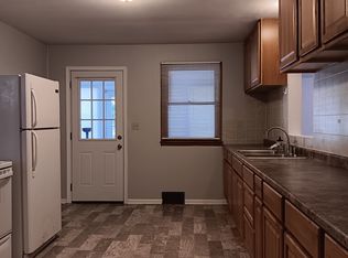 618 W 5th Ave, Emporia, KS 66801