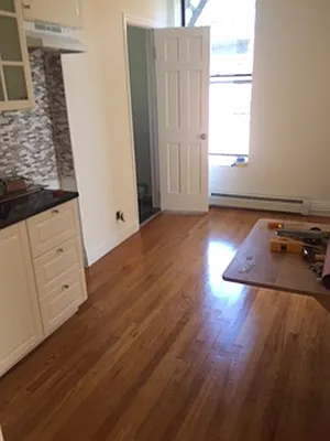 Rented by Bedford Realty USA Corp | media 10