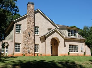 1050 Griffin St, Stone Mountain, GA 30083