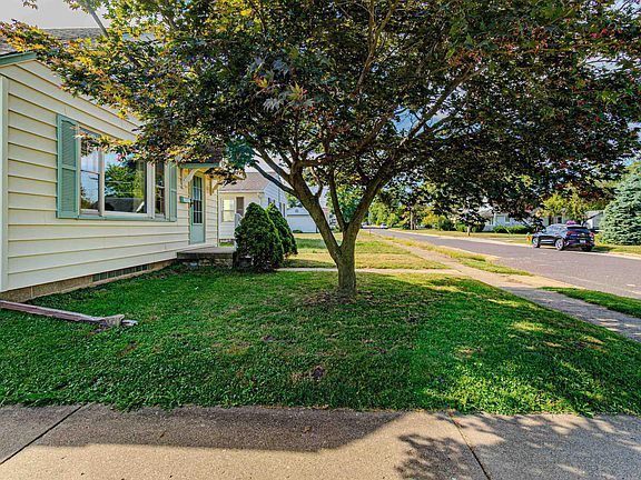 5th image of 1018 S 12th St