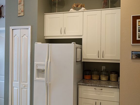 4th image of 3339 Castle Rock Cir