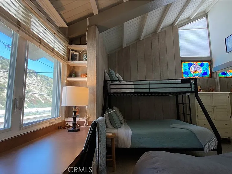 35721 Beach Rd — Photo 29