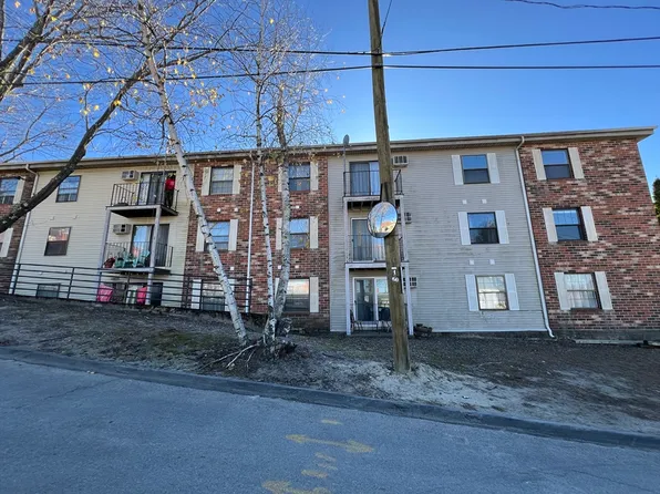 10 Hemans St Unit 21, Worcester, MA 01605