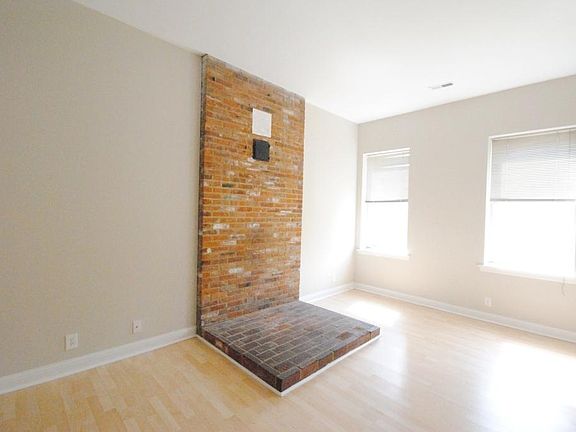 4th image of 923 Geyer Ave APT A