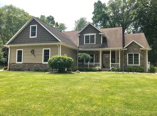 20867 Timber Ridge Dr, Bristol, IN 46507