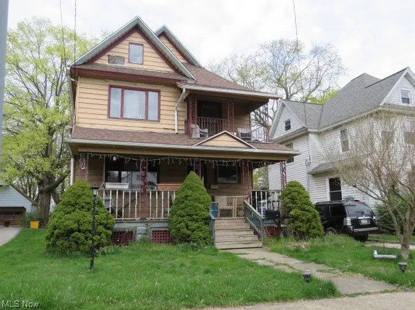 448 Main St, Conneaut, OH 44030