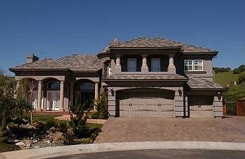 3rd image of 3206 Glen Eagles Ct