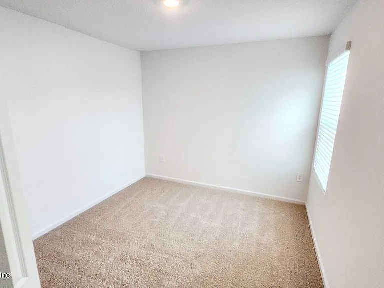 307 Redbud Rd — Photo 20