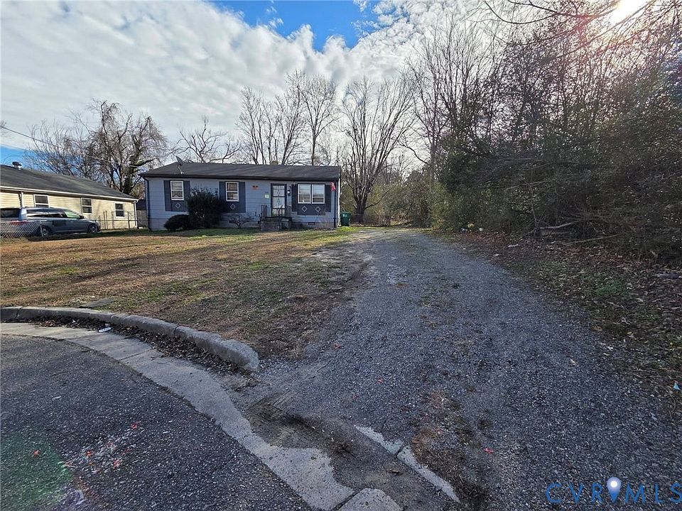 1st image of 1530 Stark St