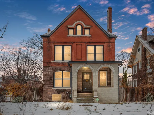 70 Lawrence St, Detroit, MI 48202