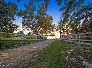 20255 Fenton Dedeaux Rd, Kiln, MS 39556